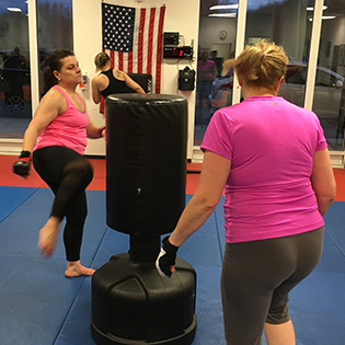kick-boxing-gallery-img-02 kick-boxing-gallery-img-02