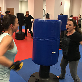 kick-boxing-gallery-img-05 kick-boxing-gallery-img-05