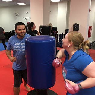 kick-boxing-gallery-img-06 kick-boxing-gallery-img-06